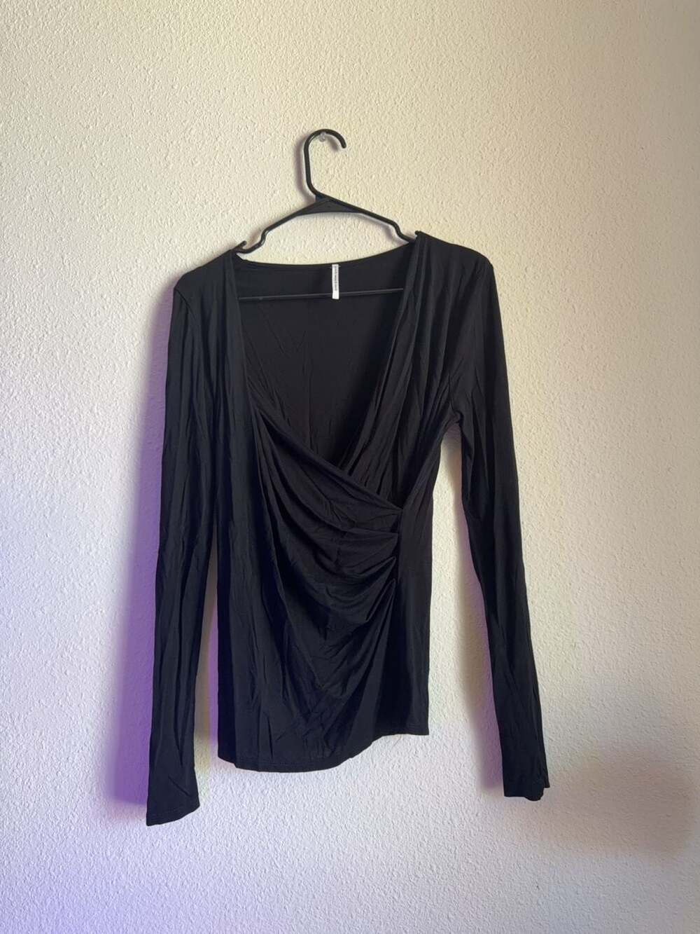 S-Twelve Women Black Surplice Wrap V-Neck Long Sleeve Ruched Top Size L HT211
